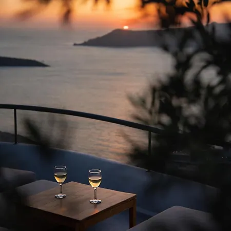 Ikastikies Fira (Santorini)