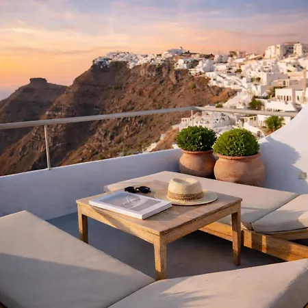 Ikastikies 4* Fira (Santorini)