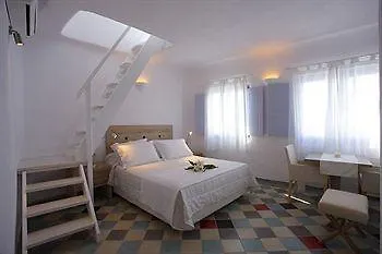 Ikastikies Aparthotel 4*