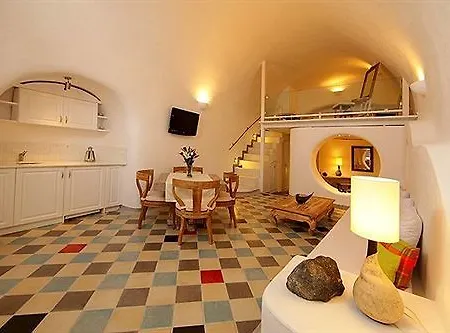 Ikastikies Fira (Santorini)