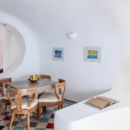 Aparthotel Ikastikies 4*