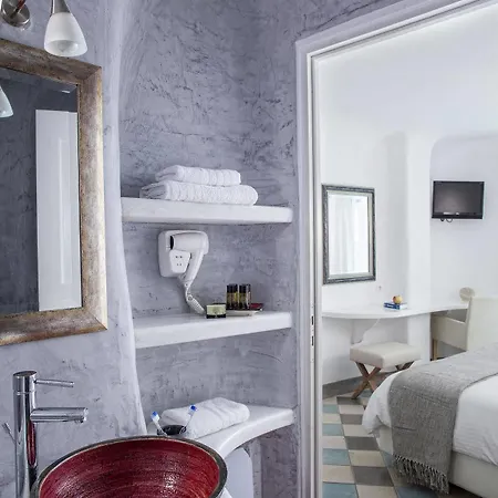 Ikastikies Aparthotel 4*