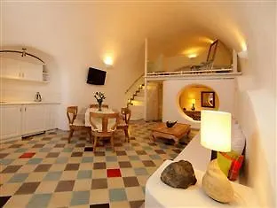 Apart Otel Ikastikies 4*