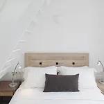 Apartahotel Ikastikies Fira (Santorini)