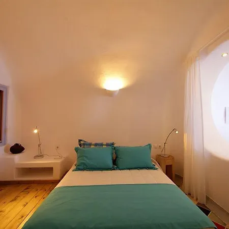 Ikastikies 4* Тира