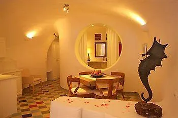 Ikastikies Aparthotel 4*