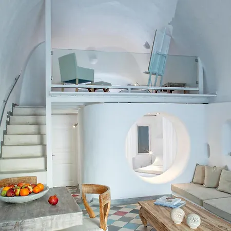 Ikastikies Fira (Santorini)