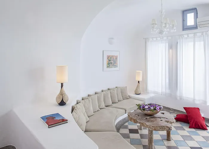 Ikastikies Fira (Santorini)