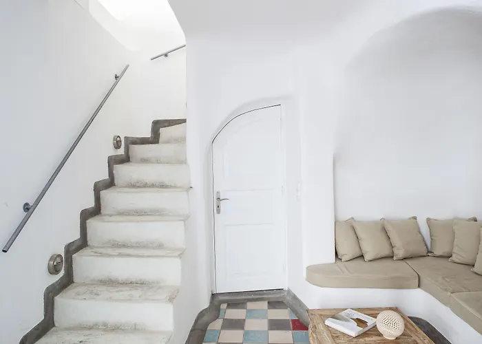 Ikastikies Apart-hotel Fira (Santorini)