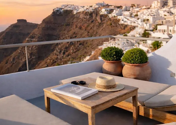 Ikastikies 4* Fira (Santorini)